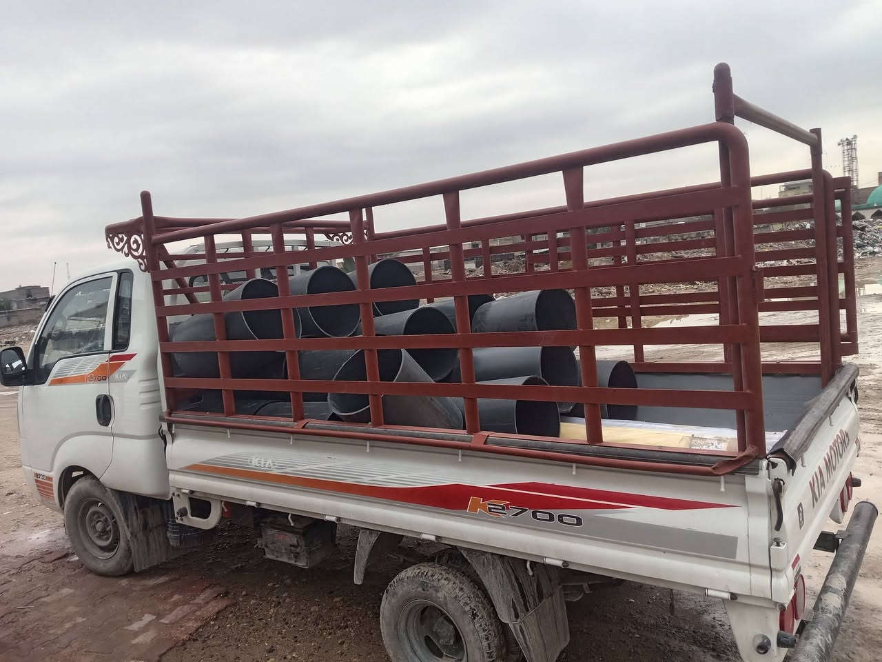 يا الله
سلام عليكم

كيه ٢٠١٠موديلحمل

محرك ٢٧٠٠

رقم بغداد

سياره مرتبه مكفوله من ضربه بيها فقط رشات صبغ

سعرها ٩٢ وبيها مجال مكاني بغداد ***********
