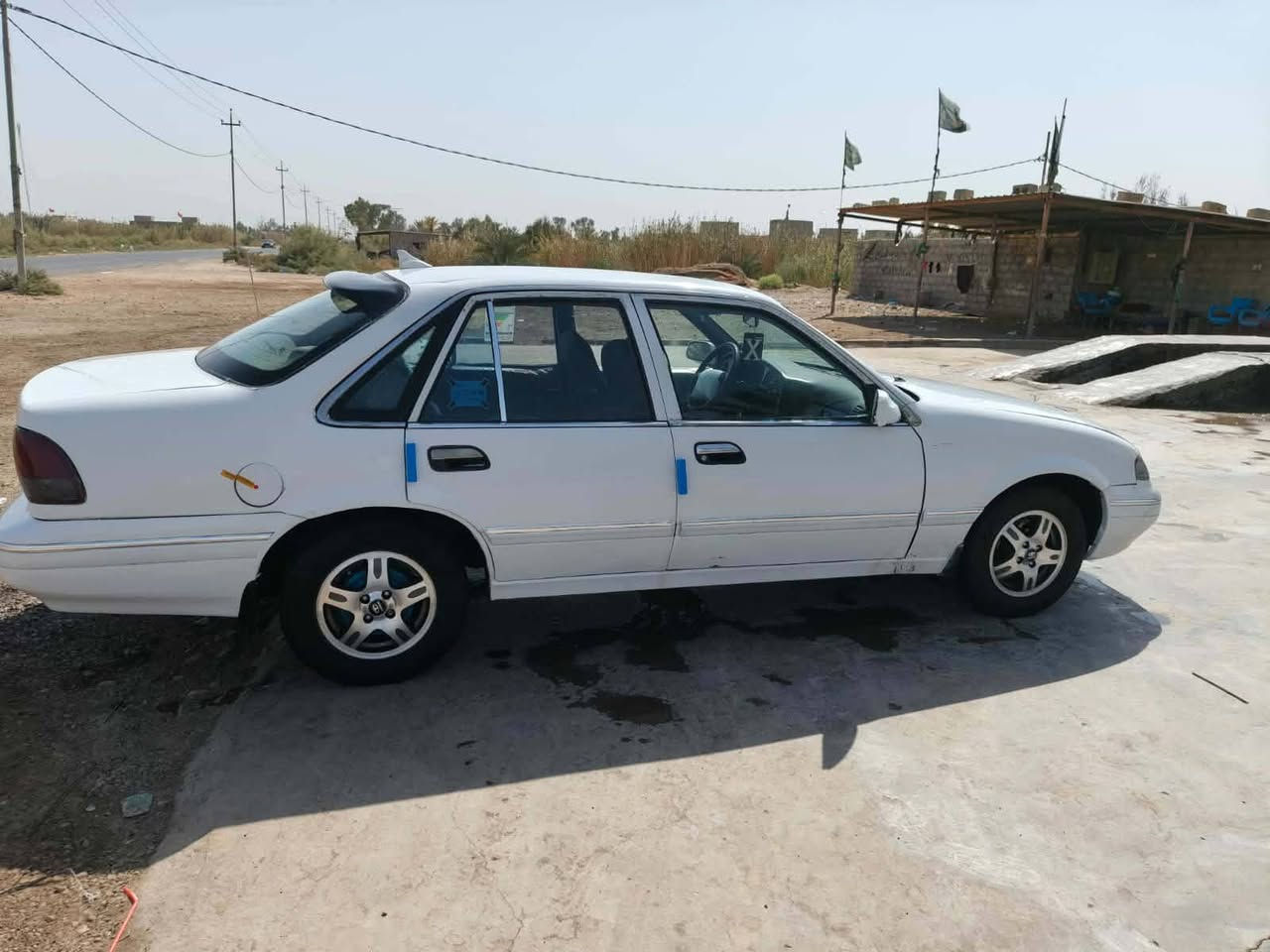 السلام عليكم برنس فراشه لبيع
سياره نضيفه كلش محرك كير 
تبريد عوزه غاز ربع بواب تفتح تقفل 
جام كله كهربائي 
مسجل جديد دوشمه جديده 
تخم تاير باتري جديد مشط جديد. شاده ع يدي 
بلاكات جدد قبل يومين شديت بخاخات جدد 
كهربايات كله شغال 
هواي تفاصيل شوف وتفحص 
سياره بسمي تحويل مباشر
سنويه 27
مكان واسط زبيديه 
سعر40بيه مجال
***********
