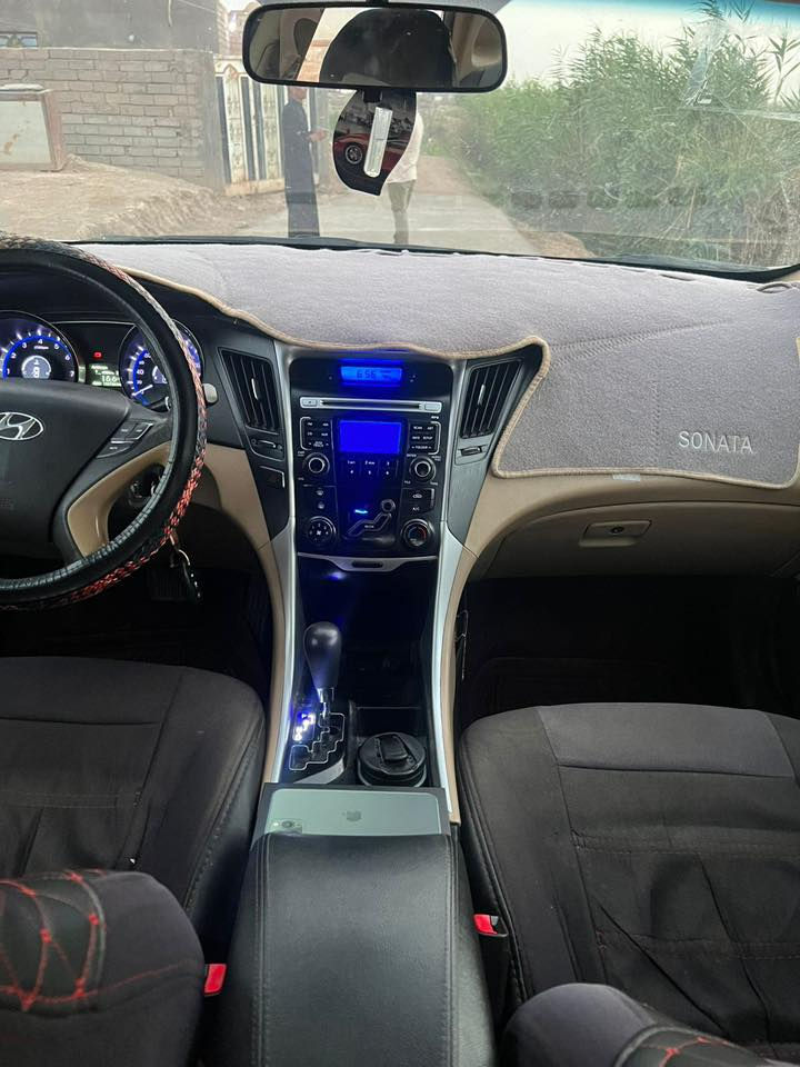 سوناتا خليجي 13 تخم تاير تبريد تدفئه محرك كير كفاله توجد تلحيضات بسيطة السعر/ 123
***********
