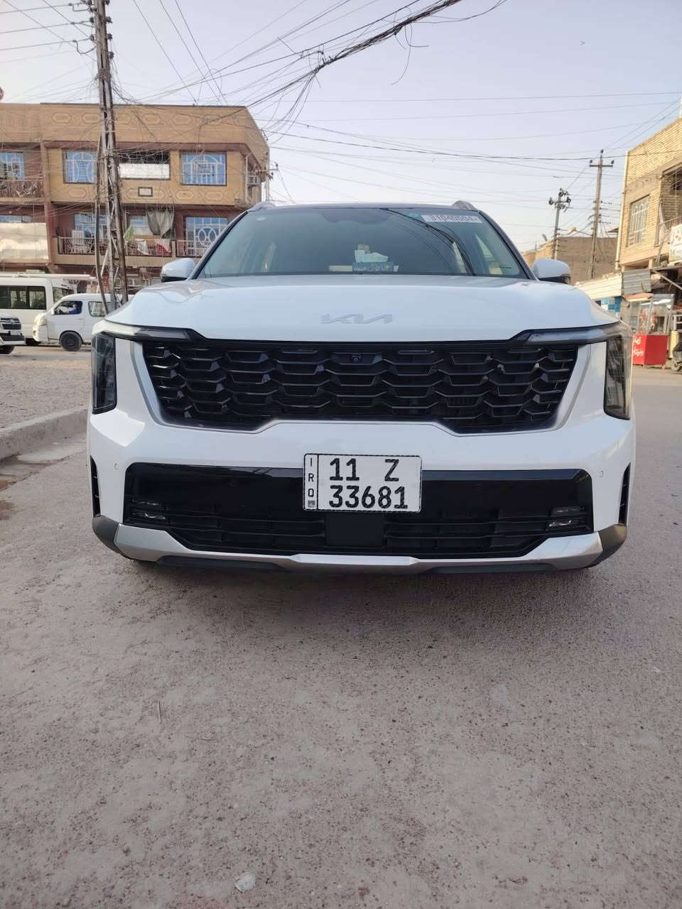 السلام عليكم سورنتو وارد أمريكي موديل 2024 الون أبيض فول مواصفات مكينة 2500 تيربو السيارة زيرو حادث غرق جوه الدوسة تقرير تعمل وتسير من أمريكا السعر 265 وبي مجال مكاني بغداد رقم الهاتف ***********
