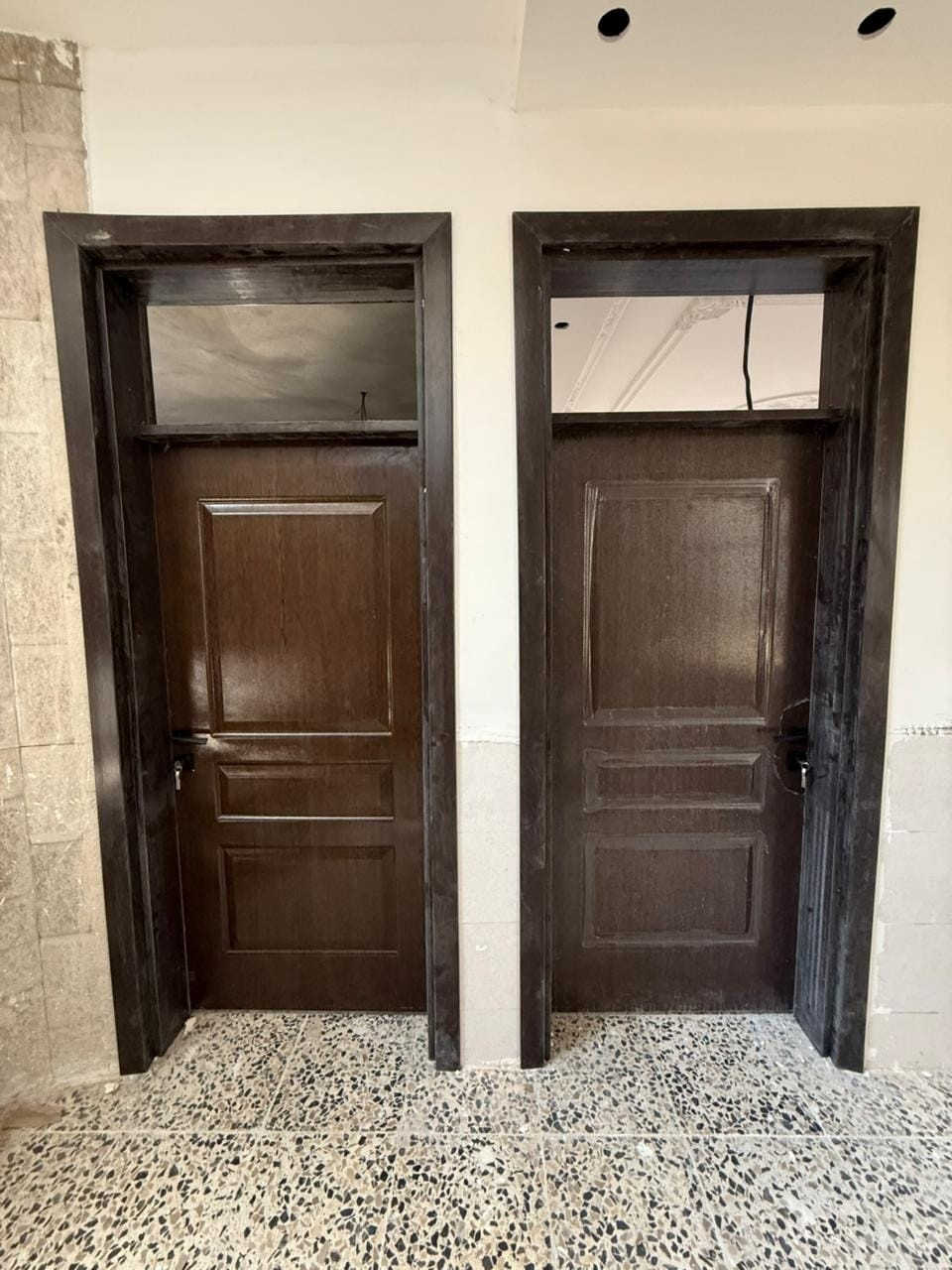 رغم صعود الاسعار وبدعم  من شركة Kdoor اكبر شركة تصنيع ابواب في الشرق الاوسط ذات المواصفات والجودة العالية ضد الماء ضد الرطوبه عازل للصوت يعلن معرض الابواب الحصينة عن تخفضات ع اسعار الابواب الداخليه ولمدة 5 ايام فقط
القياس  1x270 سعرها 140 الف
القياس 1x210 سعر الباب 130 الف
ويتوفر بيع بالجمله لاصحاب المحلات والمجمعات السكنيه 
الاسعار غير شامل الشد والنقل للاستفسار مراسلة الصفحه او مراسلتنه ع الواتساب (***********)او زيارة موقعنا بهرز حي القادسيه الشارع العام قرب مطعم زاد الخير
