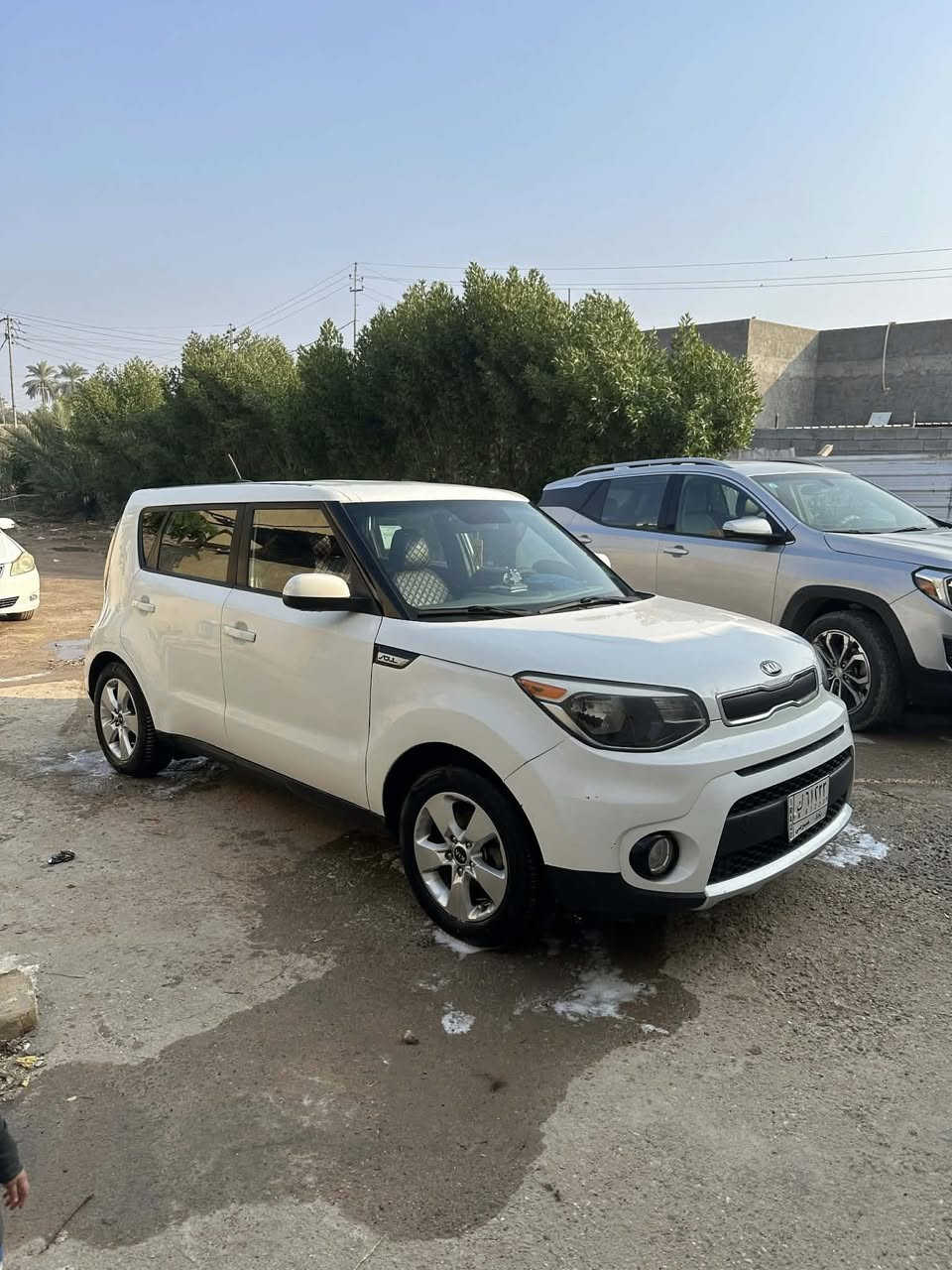 كيا صول موديل ٢٠١٧ جاهزه من كلشي
وارد امريكي حادثه جاملغ امامي بدون دواخل
السونار موجود 
مكينه ١٦٠٠  ماشيه ٦٠ الف 
رقم بغداد انكليزي بأسمي
هزه جديده ٢٠٢٦ 
السعر ١٢٥ وقابل لتفاوض
للأستفسار ***********
ملاحضه  لسياره جاهزه وجديده كبل تحرك 
ماتصرف عليه دينار
