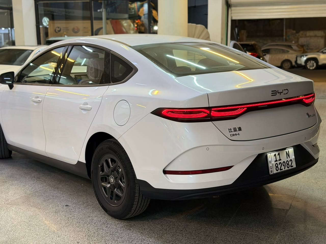 كن بلص ٢٠٢٥
خليجي مكفولة كفاله عامه 
مستخدم عداد 6000 Km
داخل احمر 
مثبت لوحات وجاهز تحويل ثاني يوم 
شاشة كبيره 
حساس خلفي 
تحكم ستيرن 
كامره خلفيه 
ويل اسود 

مكانة بغداد الكراده 
***********
