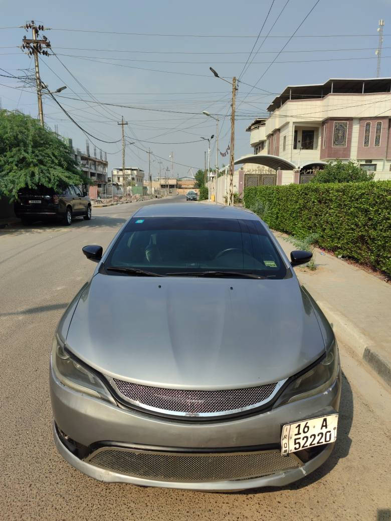 السلام عليكم 
كرايسلر C200 2016 V6 رقم قادسيه بأسمي مشروع وطني السنويه لل 2029 مكينه 6 سلندر جديدة توني شادها كير 9 نمر السيارة فئة S الرياضي تبريد تدفئة كشنات تدفئة استيرن كشنات حظن كهربائيه تخم تاير جديد السيارة حادثها بابين عكس السايق مع ملاحضات بالبدي السيارة عليها منظومة غاز اقتصاديه ونشاط 
السعر 105 وقابل للتفاوض 
رقمي ***********
العنوان: البصرة /كرمة علي
