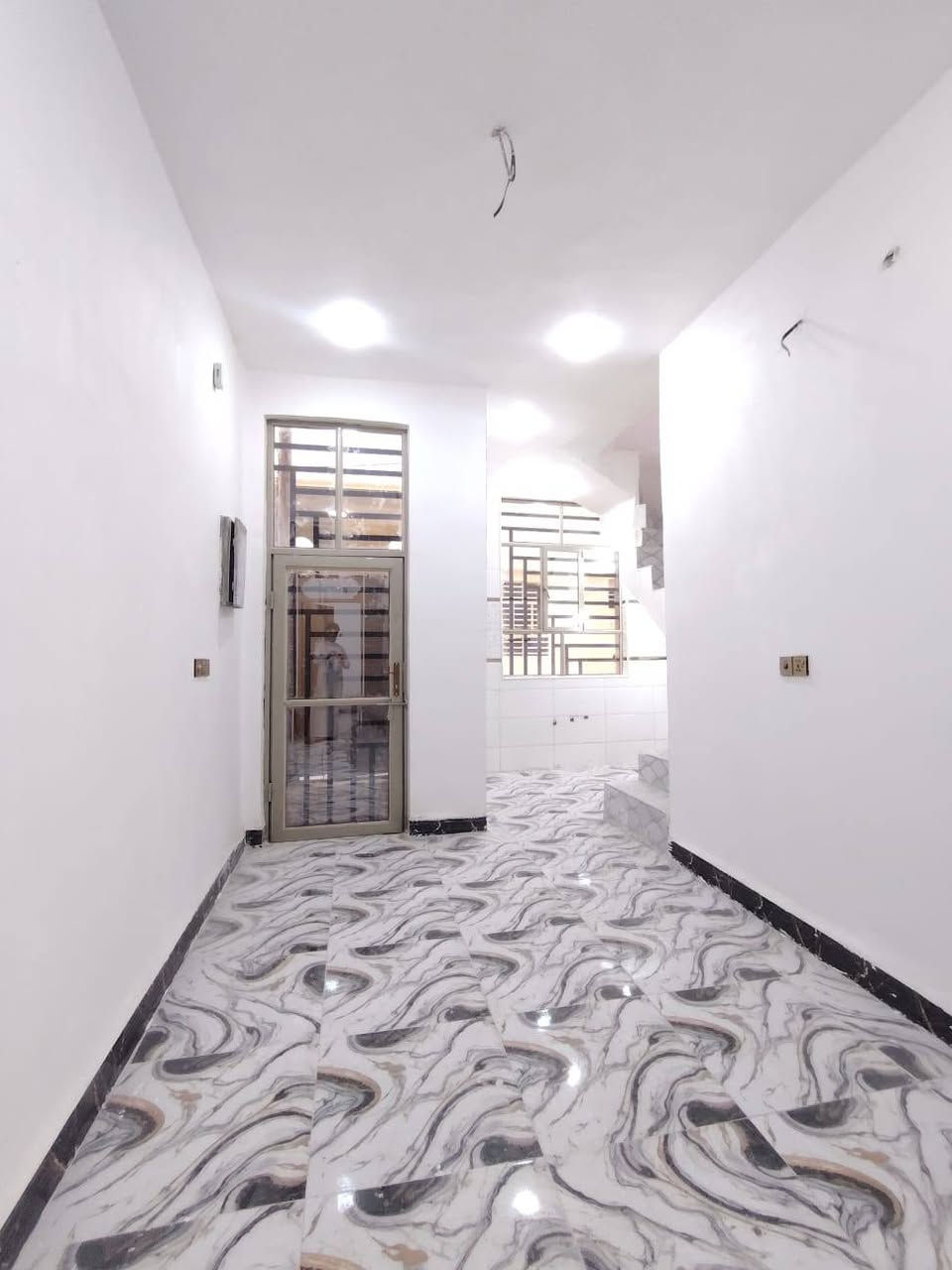 للبيع 50متر درجه اولى موقع حلو
اسعر 19وبي مجال 
 النجف الاشرف عله شارع المطار اصب مقابل ملحق قريت الغدير 
بناء فول طابوق جمهوري واساس وسقف صب كونكريت 
تبليط الباب البيت 
سند 25طابو زراعي  
للستفسار ***********
