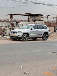 جراند شيروكي • ٢٠١٢ • بصمة تشغيل