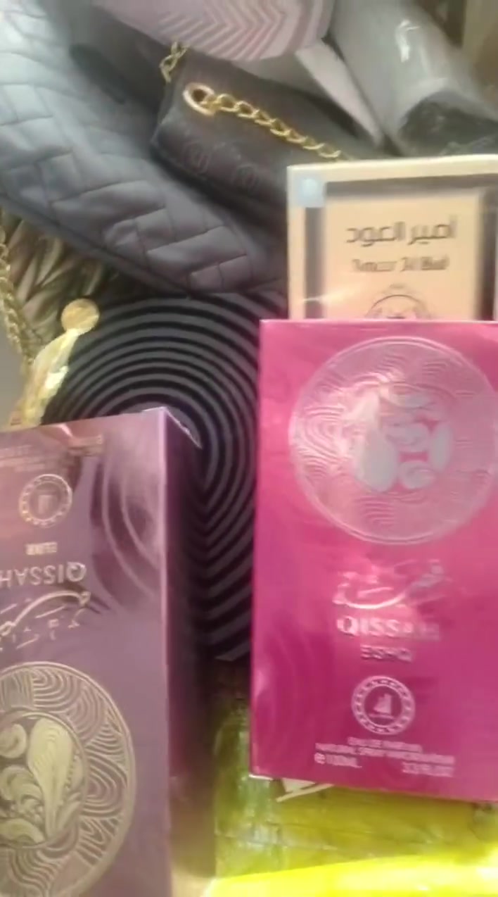 عطور رجالي نسائي خليجية ثباتية فوحان


**إذا كنت صاحب هذا الإعلان وتريد حذفه لأي سبب، رجاءا أرسل رسالة إلى الدعم الفني**