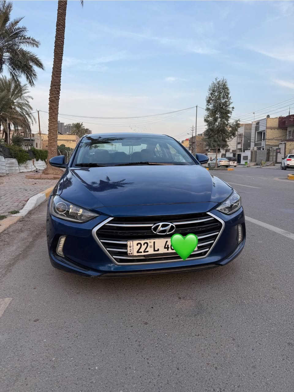 سلام عليكم 
النترا 2017 
ماشيه 140 الف كيلو
سياره نظيفه وارد امريكي بدون حادث
رقمه اربيل باسم الشركه
120 سعره وبيه مجال بسيط 
الاستفسار ع رقم ***********
