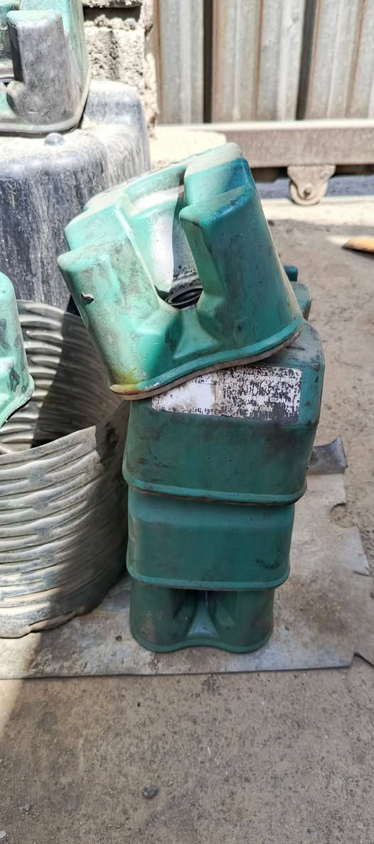 اغراض فالفو 1631 للبيع ***********
