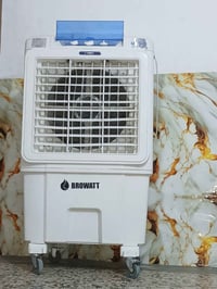 مبرده للبيع حجم وسط السعر ١٥٠‎0776 855 4792