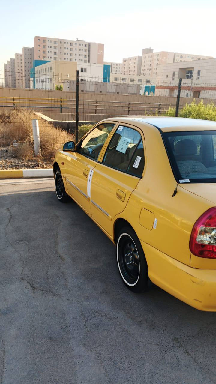 السلام عليكم 
هونداي فيرنا 2014
 السيارة حلوة وخير من الله هزه جديده ارقام جدد مصفره سنويه جديده كير مكينه تبريد خير من الله تخم تاير دوشمه سياره كبل للشارع جاهزه السعر 75وبيهه مجال قليل الاتصال ع رقم***********
