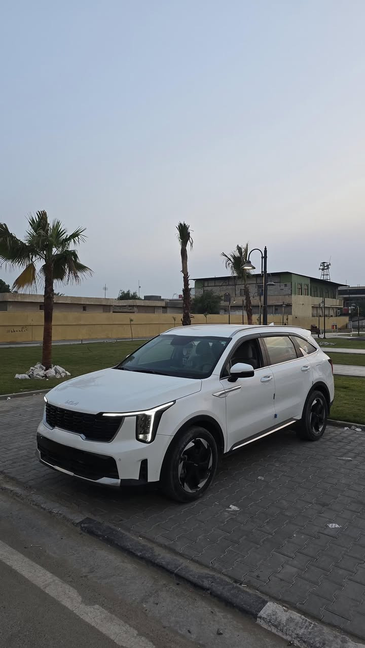 السلام عليكم سورنتو 2024  ماشيه 51 الف قابله للزياده كلشي موضح بل صور وسونار رقم اربيل بسم شركه المحرك 6 سلندر  قبل لا تتصل شوف الصور  حتى من تتصل يكون كلشي واضح عندك  السعر 270 وبيها مجال بسيط وشكرا لكم الرقم ***********
