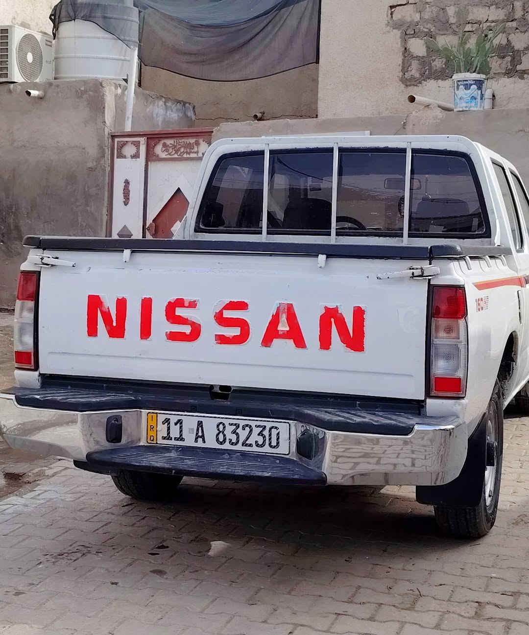 سلام عليكم نيسان موديل 2008كفالة ماعده جاملغ  وبنيد بدون دواخل سياره جديده ما ناقصه اي شي محرك وكير بل كارتون حداديه جديده تخم تاير جديده سياره محدثه 16 رقم بغداد نكليزي السـعـر 110وبيه مجال المكان النجف الرضويه ***********
