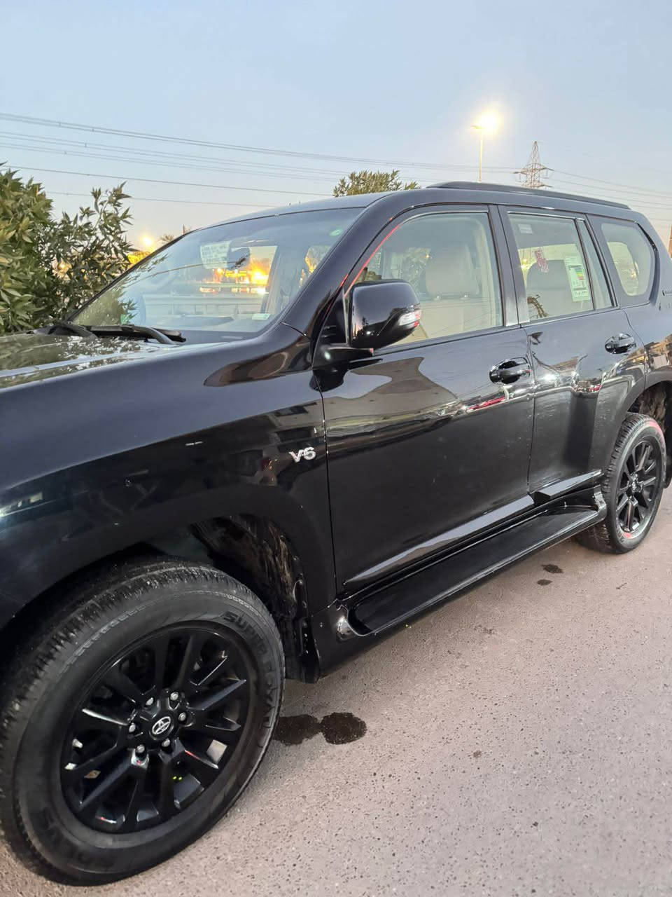 سلام عليكم برادو موديل 2021 مد نايت وكالة ساز السياره ماشيه 58كفالة عامة مغلفة PPF سلايد بصمة شاشة كامره كشنات جلد مواصفات معروفة رقم بغداد باسمي  للبيع ب48وبيه مجال مكان السيارة بغداد للاستفسار *********** بغداد, العراق
