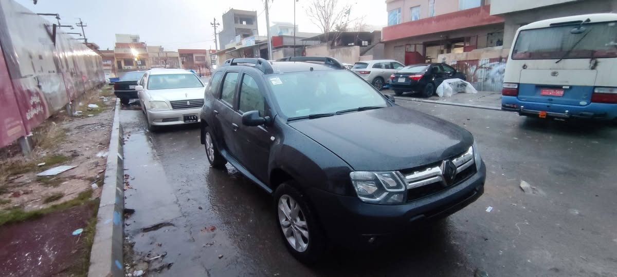 ڕینۆ داستەر 2018 زۆر جوان ماوەتەوە بێ مەسرەف 2 پارچە بۆیاخ لەسەر لێدراوی 2 پارچە بۆیاخ لەسەر کاڵبونەوە ڕەقەموو سەنەوی تازەیە
*********** السليمانية, العراق
