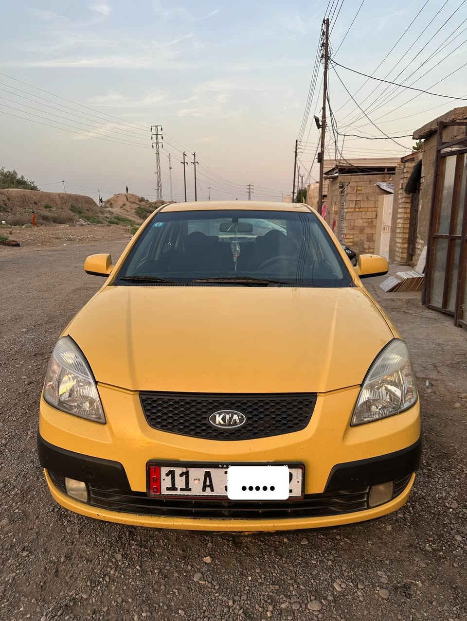 السلام عليكم كيا ريو 2008 مكينه 1600 سياره نضيفه جاهزه من كلشي ***********
