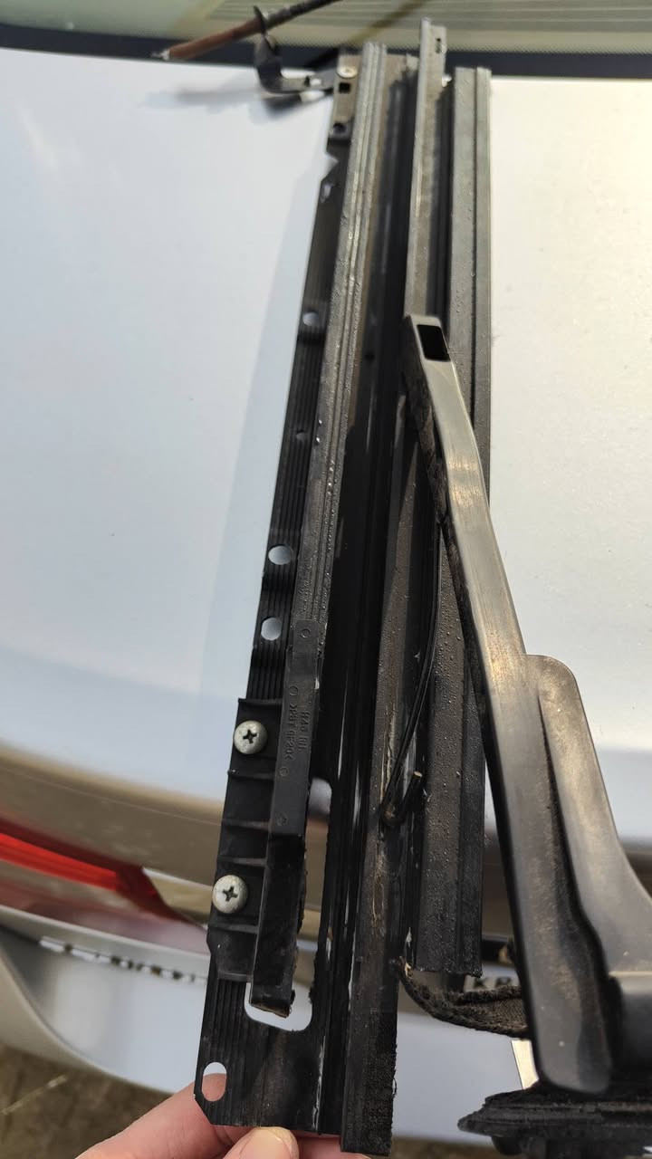 سلام علیکم اخوان 
های ادوات مال سافران شکل جدید للبیع 
الزجاج مال البانوراما امامی=٤٠ الف
البردە مال فتحە امامی =٢٥الف
الماتور مال بانوراما =٣٥الف
السکە مال بانوراما =٢٠الف 
عنوان السلیمانیە


**إذا كنت صاحب هذا الإعلان وتريد حذفه لأي سبب، رجاءا أرسل رسالة إلى الدعم الفني**