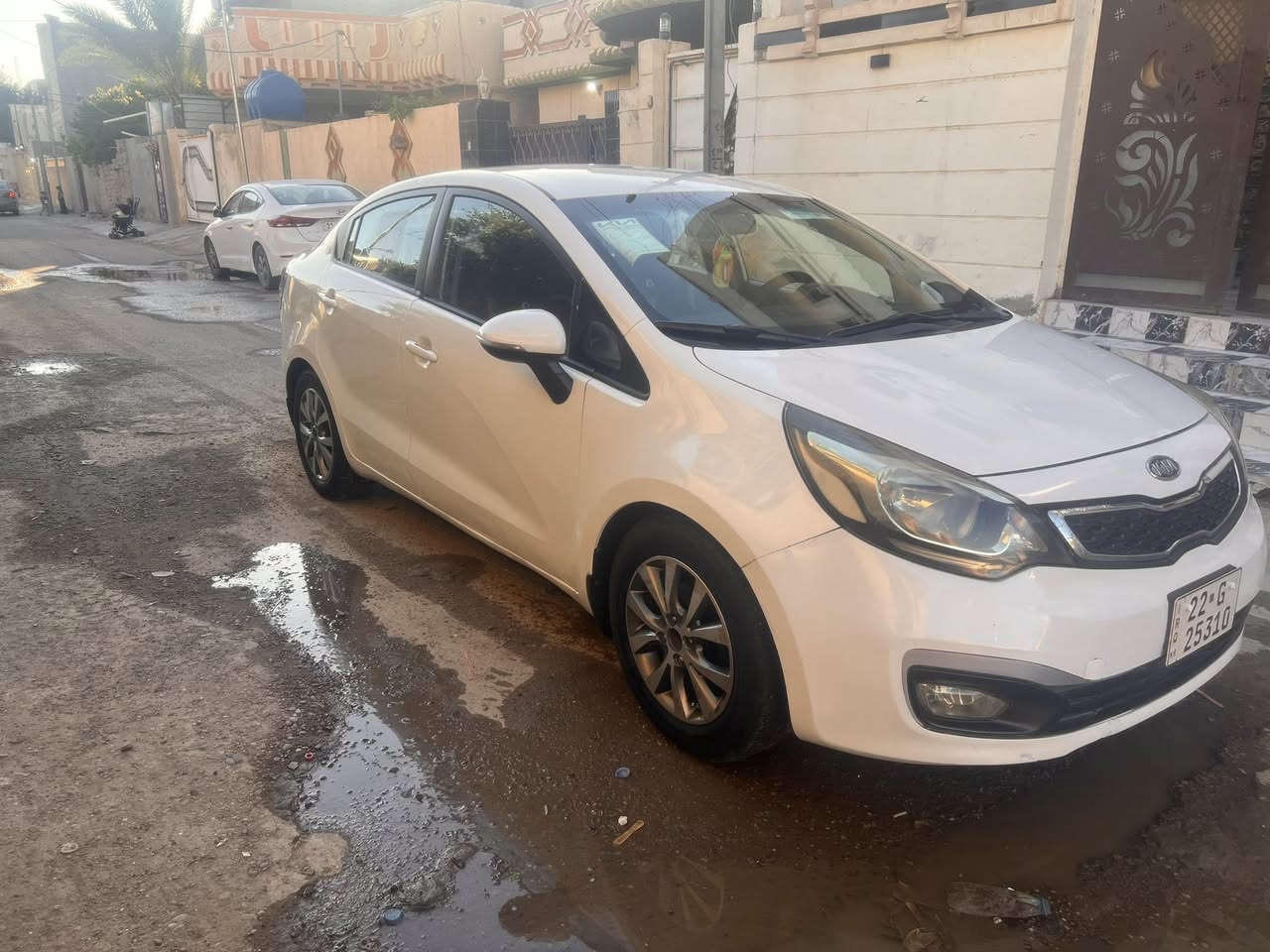 السلام عليكم. للبيع كيا ريو ٢٠١٢ شكل ٢٠١٣. السيارة خير من الله. مابيه اي حادث بيه طخات بارد بس خفيفه السياره ما بيه اي نقص تاير جديد مكانه تكريت صور السونار  موجوده قبل  رقم اربيل شرط التحويل ***********. السعر المطلوب ٩٨ وبيه مجال بسيط
