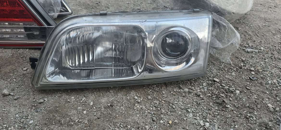 السلام عليكم
تخفيضات تحطيم الأسعار لفترة محدودة 
لايت وامرايات وسماعات وبلكات ناريه مستعمل حاوية اصلي 
للإستفسار الاتصال بالرقم ***********
