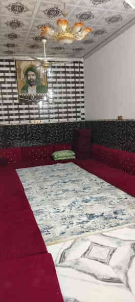 اللهم صل على محمد وال بيت للبيع اللهم صل على محمد وال محمد  بيت للبيع مساحه (110) البيت طابقين يتكون من ثلاث اغرف. واستقبال. وصالتين وحمامات داخلي وخارجي البناء درجه أولى ال طابقين  طابوك الصب كونكريت مسلح كهرباء بوري ارتفاع عن الشارع متر وتلاثين نوع العقار طابو زراعي سند 25 تحويل باسم المشتري شرط الاستفسار على الرقم ***********
