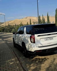 تاهو موديل ٢٢ بوليسي  حادث فقط خشم بنيد  ماشيه ٥٥ ك متر  رقم اربيل  ال...