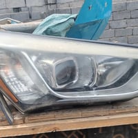 لايت سنتافيا موديل ١٨ أصلي فقط الاذان مكسور السعر ٥٠ ألف 07812277989