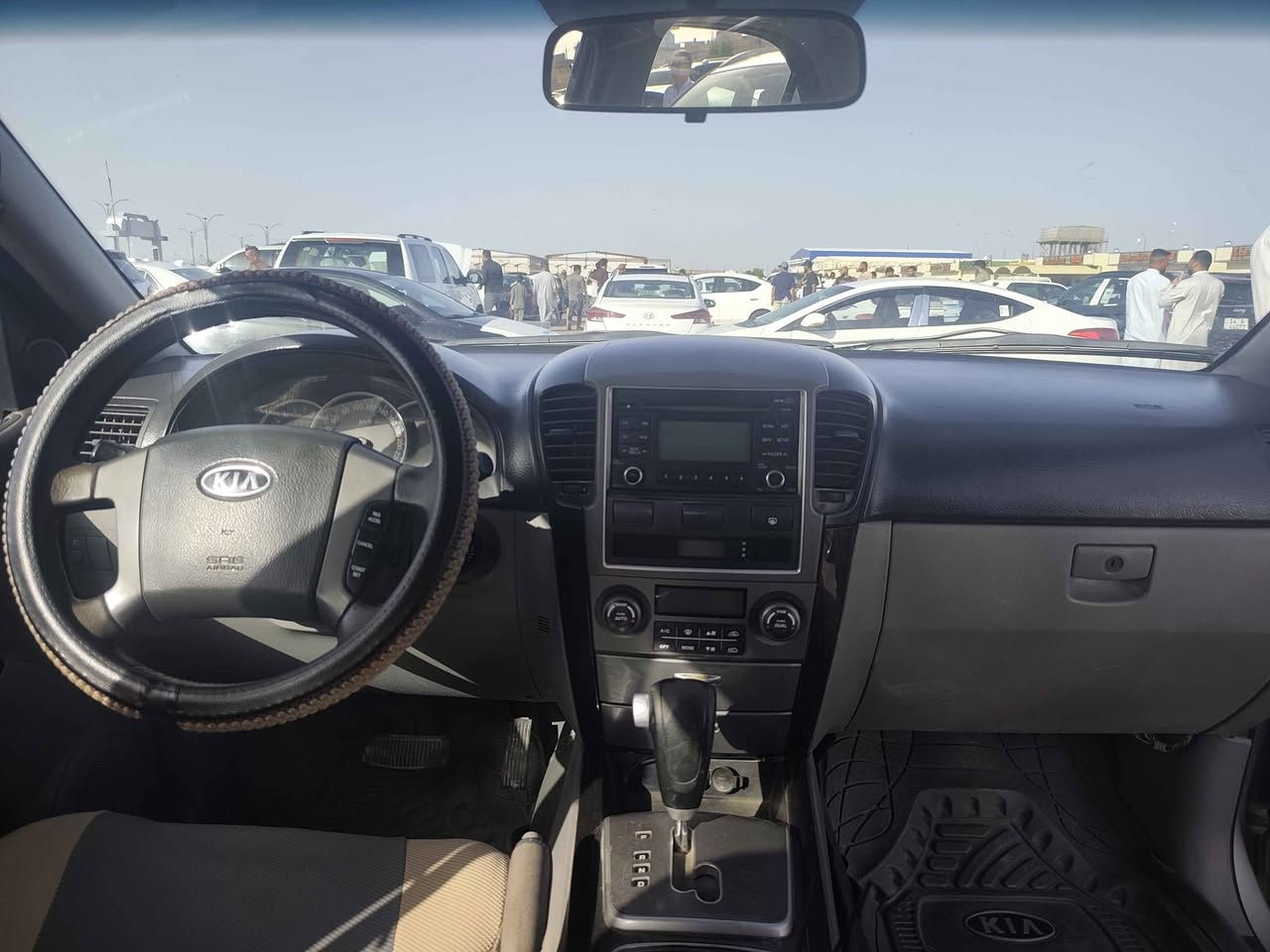 سياره سورينتو 2009 خليجي رقم بغداد باسمي بيها جاملغ امامي تبديل فقط 
للاستفسار *********** البصرة, العراق

