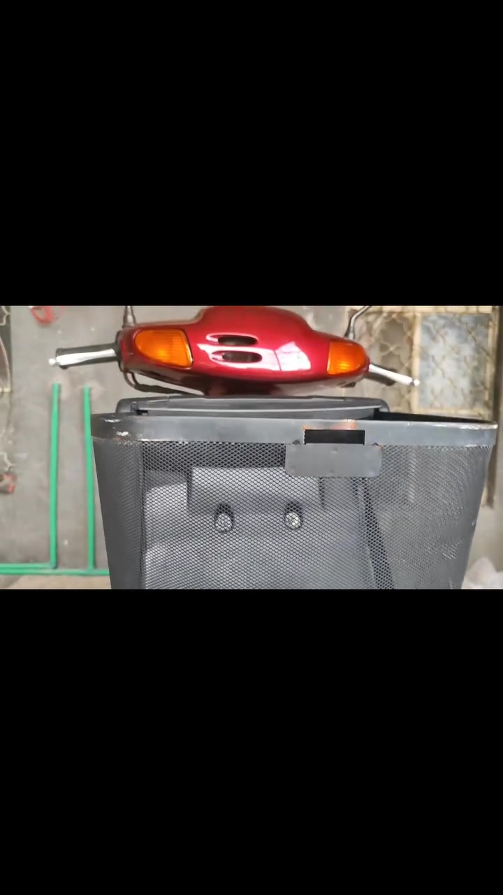 دراجه للبيع فولل نضافه محرك ناعم محرك ولا برغي ما مفتوح بيه السعرر 750 وبيه مجال اتصل على الرقم ***********
