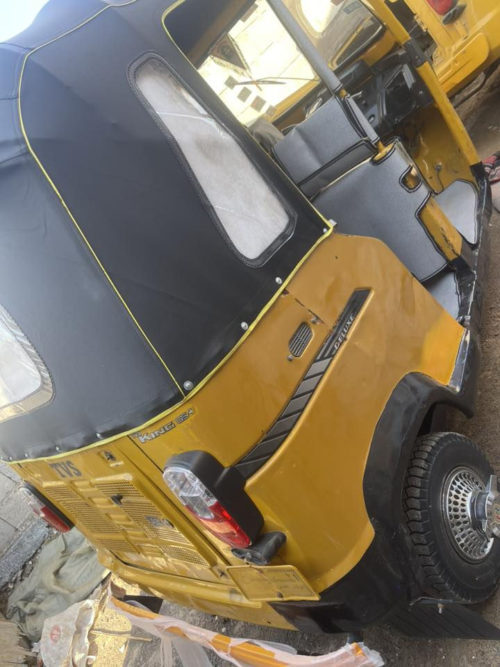 السلام عليكم  
تكتك TVs مديل 19 شهر 12 
اورآق ستنساخ تكتك جاهزه وخير من الله 
السعر 3300 
بغداد 
***********
