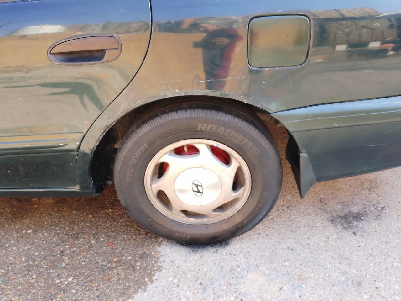 سوناته تو موديل 94بسمنا كير اتماتيك خير من الله السيارة جاهزه كهربايات شغاله بتري جديد رقم بغداد السيارة بلاديه مكان ديالى الخالص السنديه السعر 40وبيهه مجال ***********
