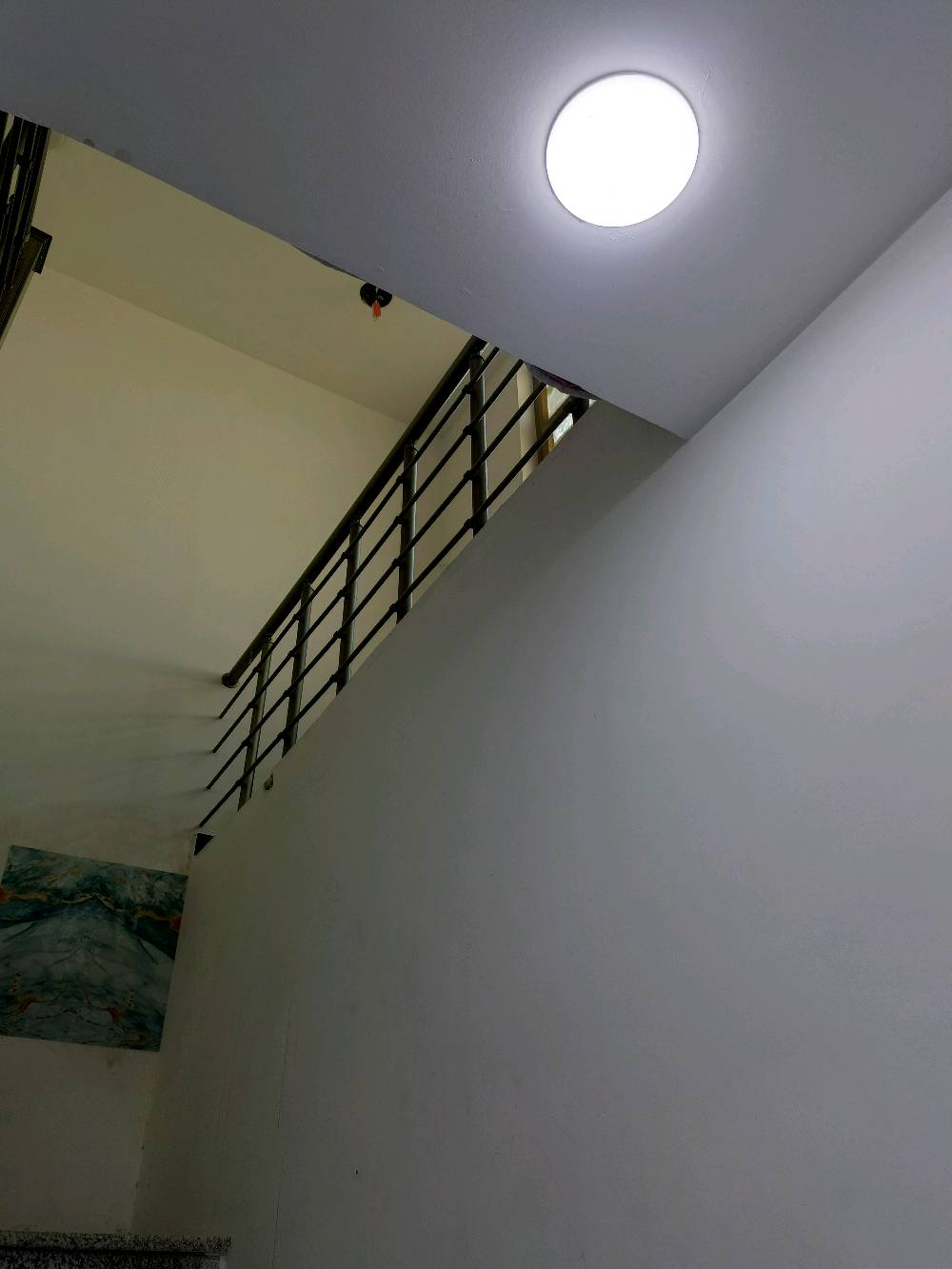 سلام عليكم مشتمل 50 متر واجهة 5 نزال 10بناء جديد درجة اولى ط1 استقبال مطبخ ترك صحيات ط2 غرفه كبيرة صحيات بيتونه كبيره مخزن وسطح حي اور ام الكبر شارع السمجه صفحة جامع الفردوس 