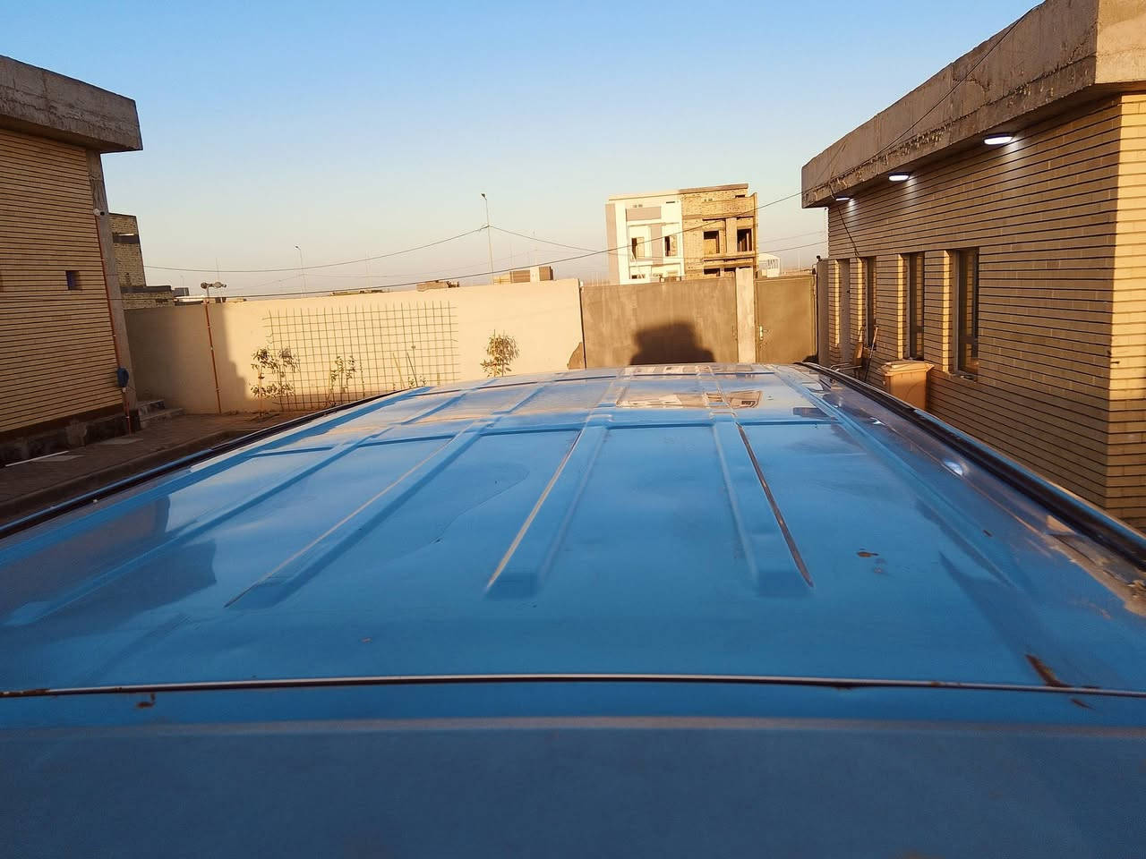 سياره للبيع 2009 سنويه منتهيه سعر 125 وبيها مجال سياره مصبوغه حد الجام الكمبريسر عوزها استفسار رقم الهاتف بي واتساب***********

