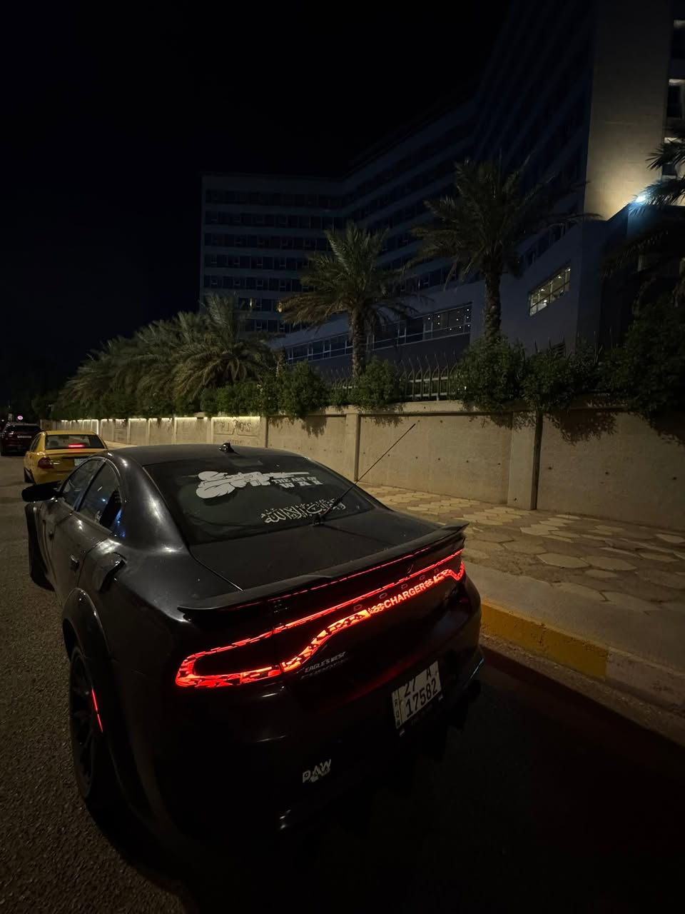 سلام عليكم
جارجر 2018 وايد بدي 
Rt 5700
عليها تفريغ بدون جيك انجن 
عليها دبات Hpour صوت رعب 
بصمه ابواب فول ماعدى الفتحه
مراوس بتاهو 2015 وفوك


**إذا كنت صاحب هذا الإعلان وتريد حذفه لأي سبب، رجاءا أرسل رسالة إلى الدعم الفني**