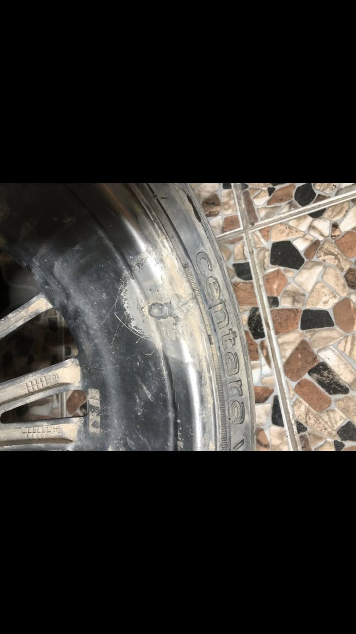 تخم ويل كب كورلا حجم ١٧ بيهن ويل بيه لحيم من الخلف مع تايرات نص عمر ١٧٥ نهايته. بغداد غزاليه ***********
