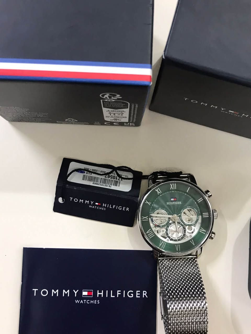 السلام عليكم من رخصه الادمن 
ساعة ماركة TOMMY HILFIGER 
اصلي لون اخضر 
السعر 250 الف


**إذا كنت صاحب هذا الإعلان وتريد حذفه لأي سبب، رجاءا أرسل رسالة إلى الدعم الفني**