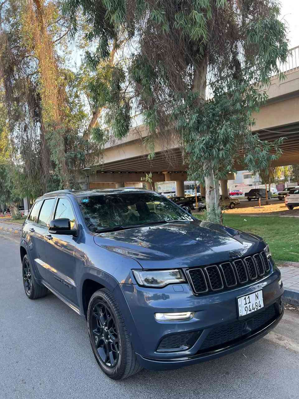 jeep S  2021
السياره مخزنه ماشيه ٢٩ كيلو وليس مايل 
بحالة الوكاله كاعياتها بالجيس بعدهن 
للون مميز رقم بغداد بأسمي بصماتها ثنين مال شركه موجوده 

السياره فول الفول رادار ٣٦٠ وفول حساسات خلفي امامي ونقطه عمياء 
داخل جلد وتدفئه وتبريد بالمقاعد والستيرن وحفض ميموري 
سستم سماعات تحديد مسار فول تحكمات ستيرن شفتات 
تشغيل عن بعد السياره جكه وحده مابيها مكانها بغداد 
  
سعر :٣٦٥
***********
