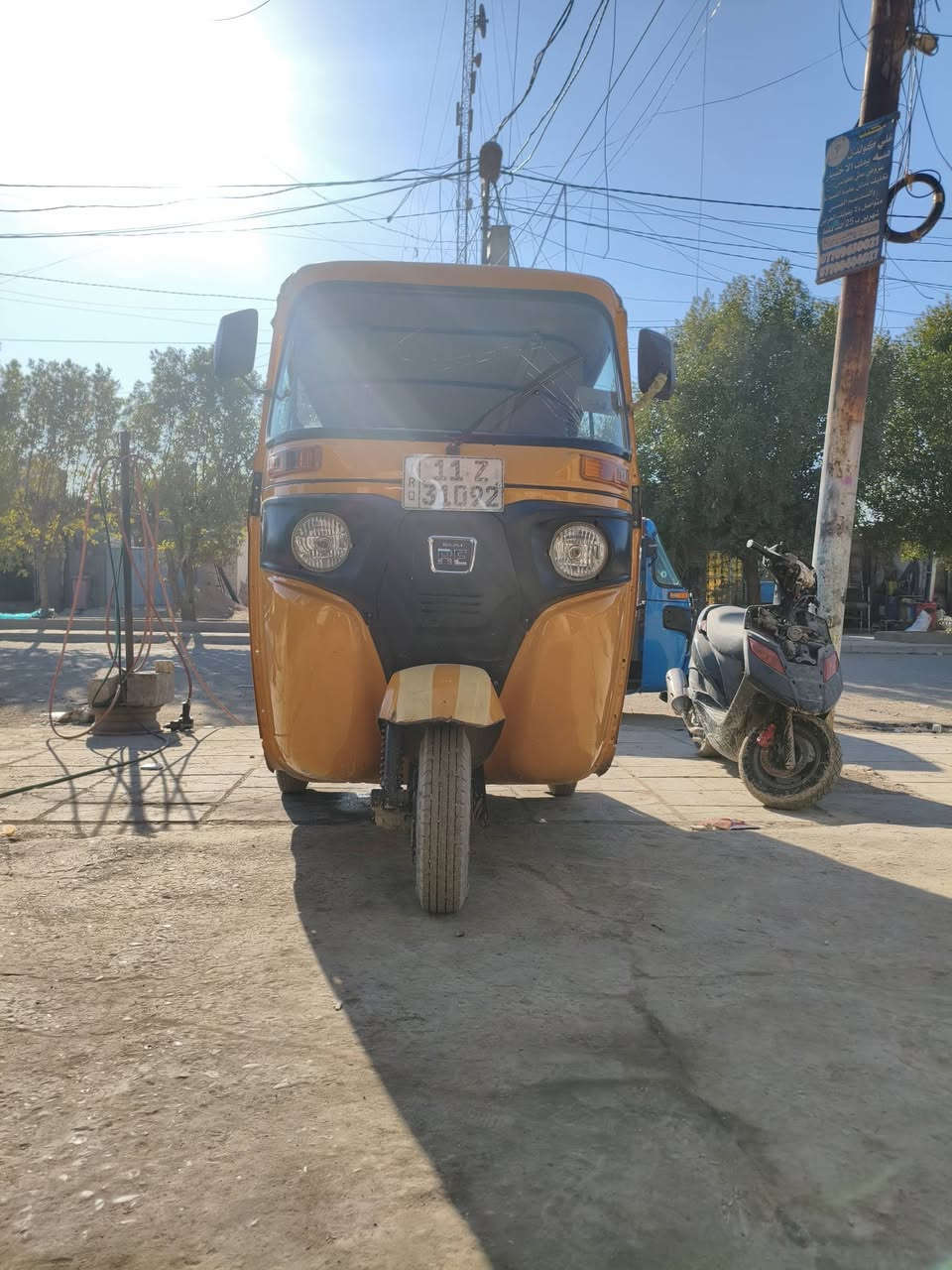 السلام عليكم شباب تكتك للبيع مديل 2022
رقم وسنويه تحويل ثاني يوم
تكتك كفاله عامه بيه طخه يم البك لايت    بيه معجون خمس اصابع والمكينه بوشه وبستم مجفته  صارلهه شهر. والشراي يخابر عله هاذ الرقم ‏‪0776 869 7615‬‏
