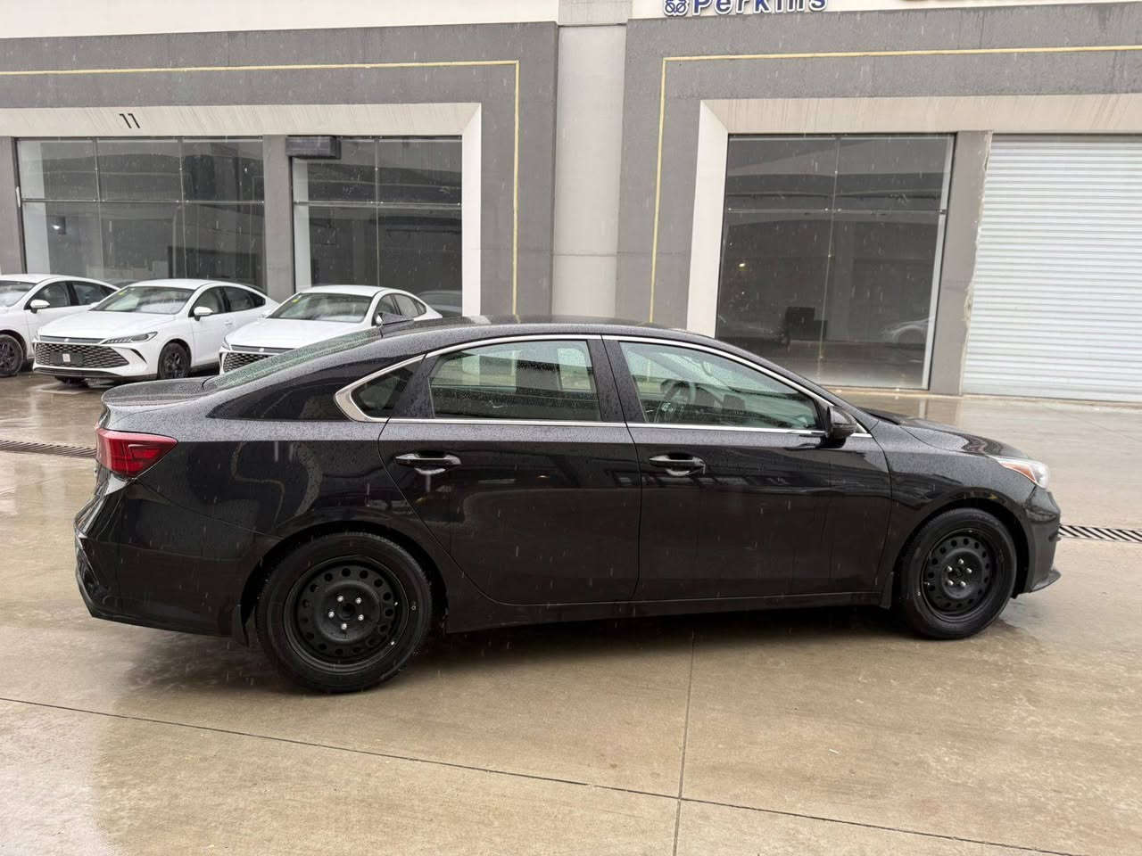 السلام عليكم 
كيا فورتي ex 2021
ماشيه 50 الف
كير محرك شرط
شاشه كامرة 
تحكمات استيرن 
سنوية جديدة 
رقم جديد
تدفئة كشنات
شاحنة وايرليس
رادارات 
صبغ بوند وجملغ امامي وباب 

السعر 128 وبيها مجال بسيط 

للاستفسار مرجعة مكتب منارة الحدباء لتجارة السيارات وتنظيم عقود بيع وشراء السيارات حي المثنى فرع إعدادية الرسالة 

***********
***********
