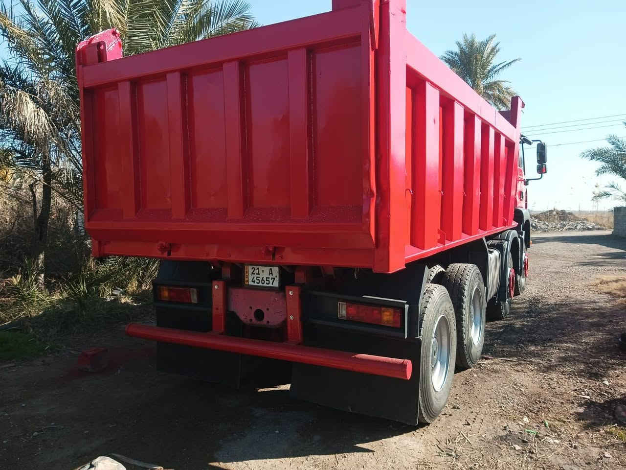 سلام عليكم للبيع مان تيكه 2002 مجموعه جيئف وربع كير قليج مكينه بم ونزول 410 تخم تاير جديد كفاله عامه الاستفسار ***********
