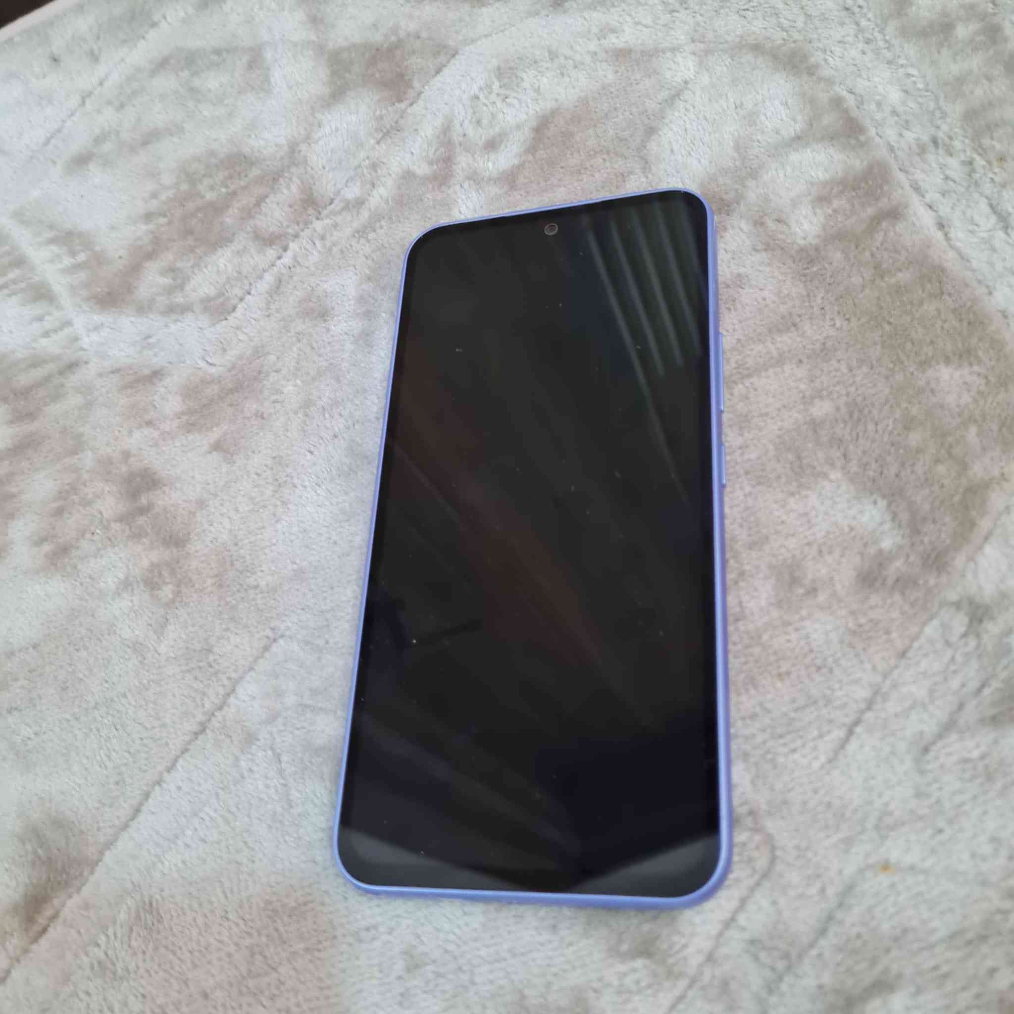 سامسونك اصلي A5 5G
بعده جديد على وضع الشركة 
للاستفسار راسني خاص


**إذا كنت صاحب هذا الإعلان وتريد حذفه لأي سبب، رجاءا أرسل رسالة إلى الدعم الفني**