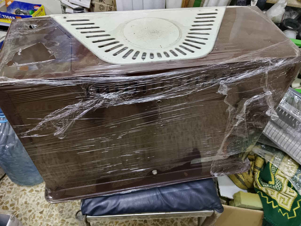 اسلام عليكم صوبه عشتار نضيفه العنوان موصل جانب الأيمن رقم الموبايل ***********
***********
