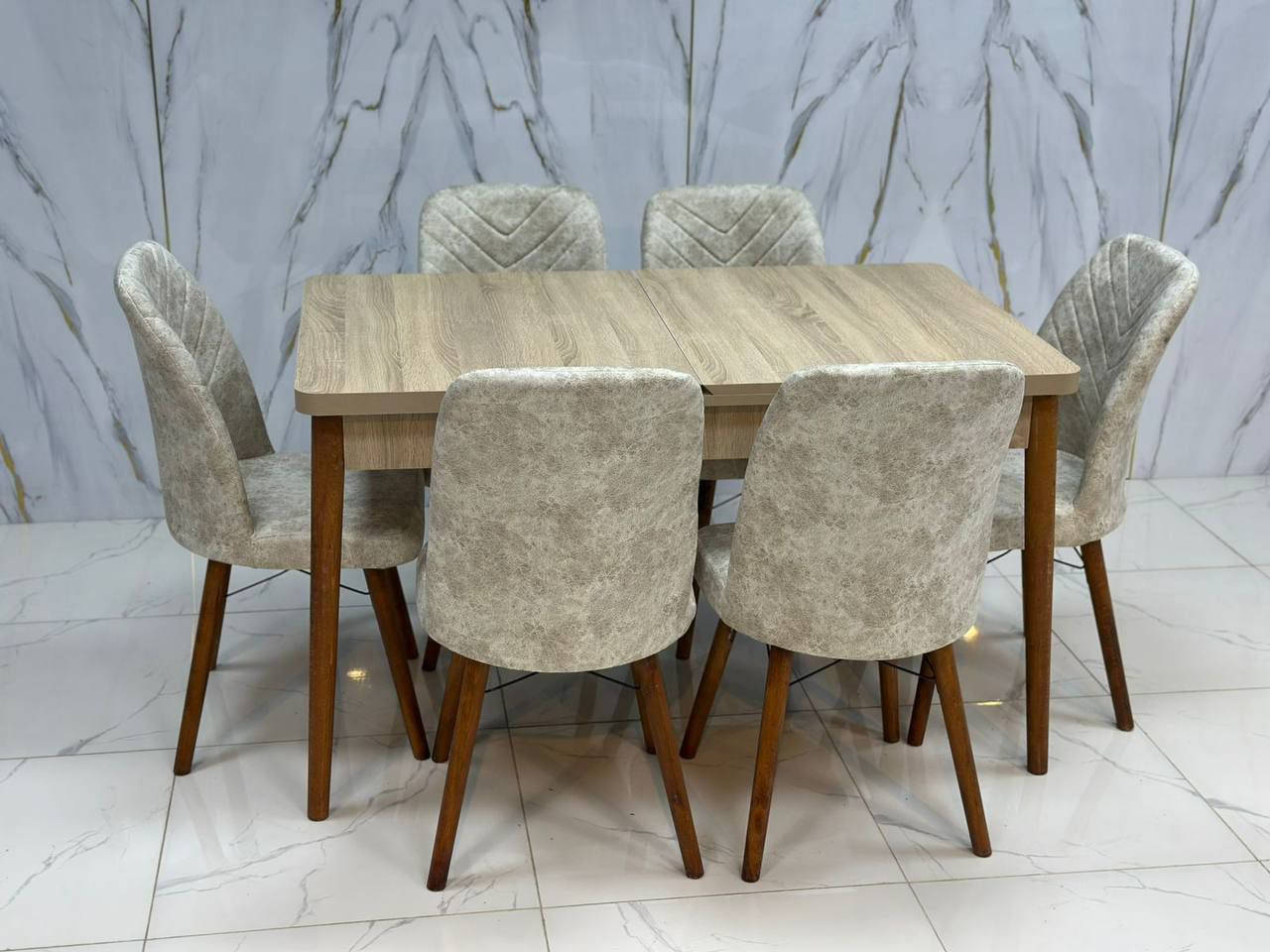 ميز طعام ارجل خشب سطح خشب سلايد

تركي

6 كرسي 80 في 130
 ينفتح السلايد يصير 160 او 170 سم
#يوجد خدمة توصيل بغداد وجميع  المحافظات 🚚🚛

شركة 1 🌸🦋


**إذا كنت صاحب هذا الإعلان وتريد حذفه لأي سبب، رجاءا أرسل رسالة إلى الدعم الفني**