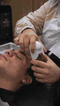 black castle 🏰 ..

📍 بغداد المنصور الداودي شارع التانكي .
‏ 📍 Baghdad, Al-Mansour, Al-Dawoodi, Al-Tanki Street .
📞 ***********
‏#barbershop #lowfade #highfade
‏#manicure #bodycare hiarcut hiarstyle حلاق حلاقةرجالية تنظيف_بشره تدريج_شعر لحية العراق بغداد المنصور بلاك_كاسل
