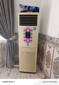 سبلت كنتوري • ٢ طن • نظيف جداً