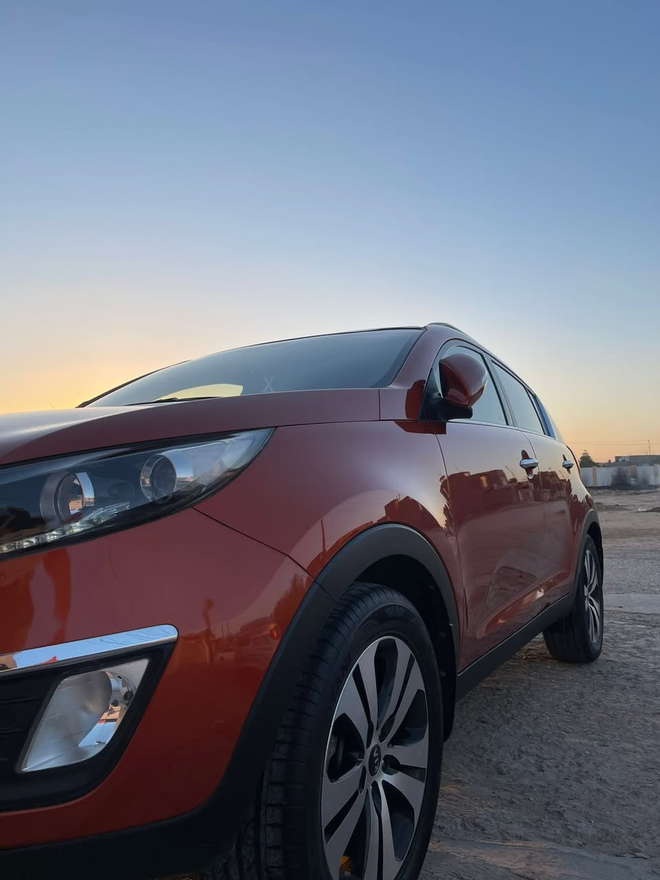 سبورتج للبيع موديل ٢٠١٣ فول مواصفات بصمه مكينه ٢٠٠٠ الضرر فقط جاملخ صبغ بدون فتح مكينه ما مفتوحه رقم اربيل ماشيه ٨٥ الف السعر ١٥٥ المكان بابل الاستفسار ***********
