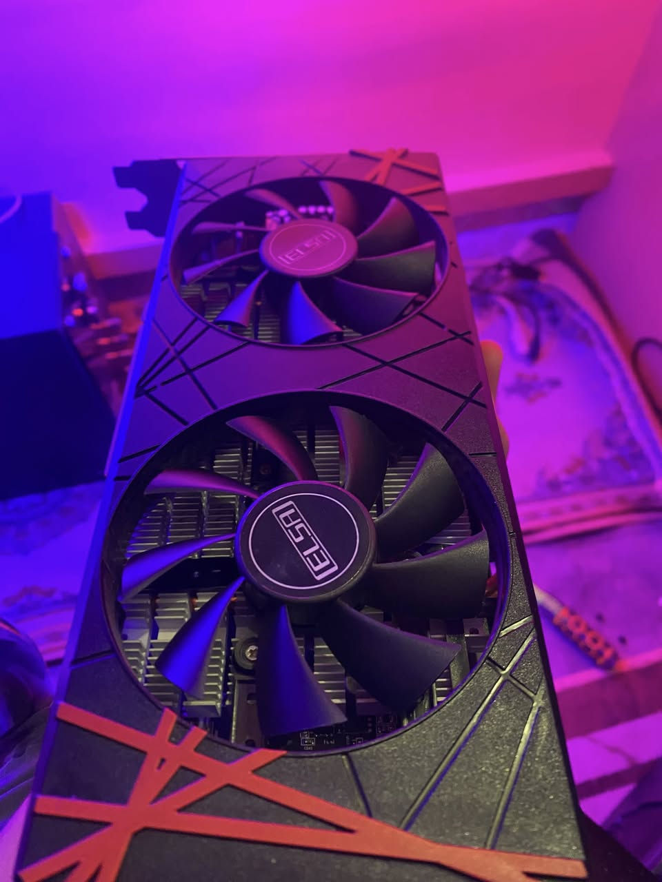 سلام عليكم كارت شاشه للبيع
Rx580
VRAM8كيكا
الكارت اخو الجديد نصيف وحرارته كلش ممتازه عن تجربة 
السعر100الف قفل🔒 توصيل فقط بغداد5الاف مكاني بغداد كرادة


**إذا كنت صاحب هذا الإعلان وتريد حذفه لأي سبب، رجاءا أرسل رسالة إلى الدعم الفني**
