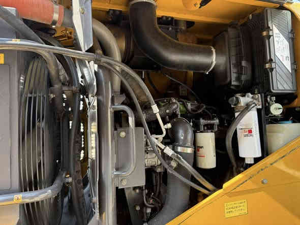 السلام عليكم شفل كاوسكي حجم 70Z7 موديل 2019 دخول جديد مامشتغل بلعراق مكفول كفالة عامة العنوان واسط الصويرة ***********
