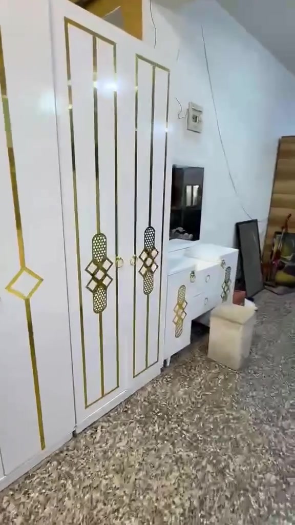 غرفة تركي اصليه💯 سرير مخزن نضام الهايدروليك متكونه من 10قطع ضهر بلوك نضافته سعره 900🌹واصل شد ونقل داخل بغداد😍 إما باقي المحافظات أجوور نقل


**إذا كنت صاحب هذا الإعلان وتريد حذفه لأي سبب، رجاءا أرسل رسالة إلى الدعم الفني**