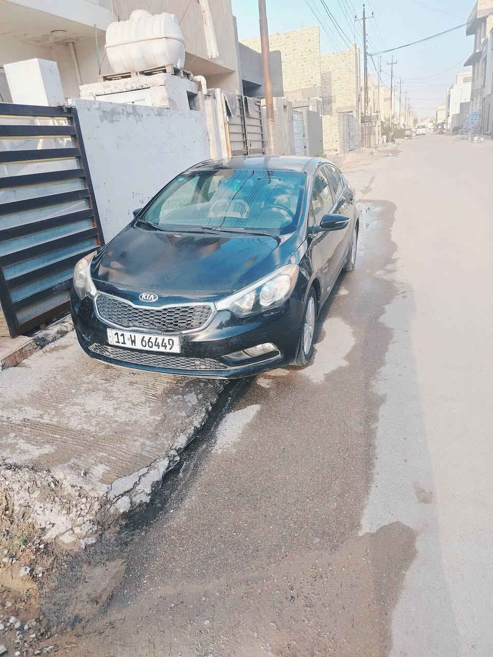 سلام عليكم فورتي 15 وارد أمريكي رقم جديد بأسمي السياره كير مكينه بلادي تبريد تدفئة كله شغال مابيهه اي نقص ٣قطع صبغ فقط بيع مستعجل 97 وبيها مجال رقم الهاتف ***********
