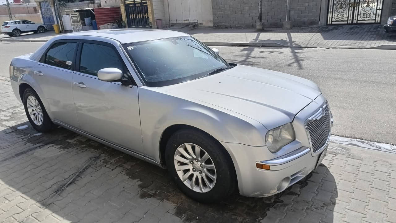 سلام عليكم
اوباما ٢٠٠٦ رقم بصره سنويه ٢٩
سياره مصبغه عام جماليه 
مبدل قطعتين جاملغ وبنيد 
سياره حلوه وجاهزه تبريد جديد سياره كامله 
مابيه نقص عنوان بصره ام قصر 
سعر ١٠٠ قفل شراي يتصل 
***********
